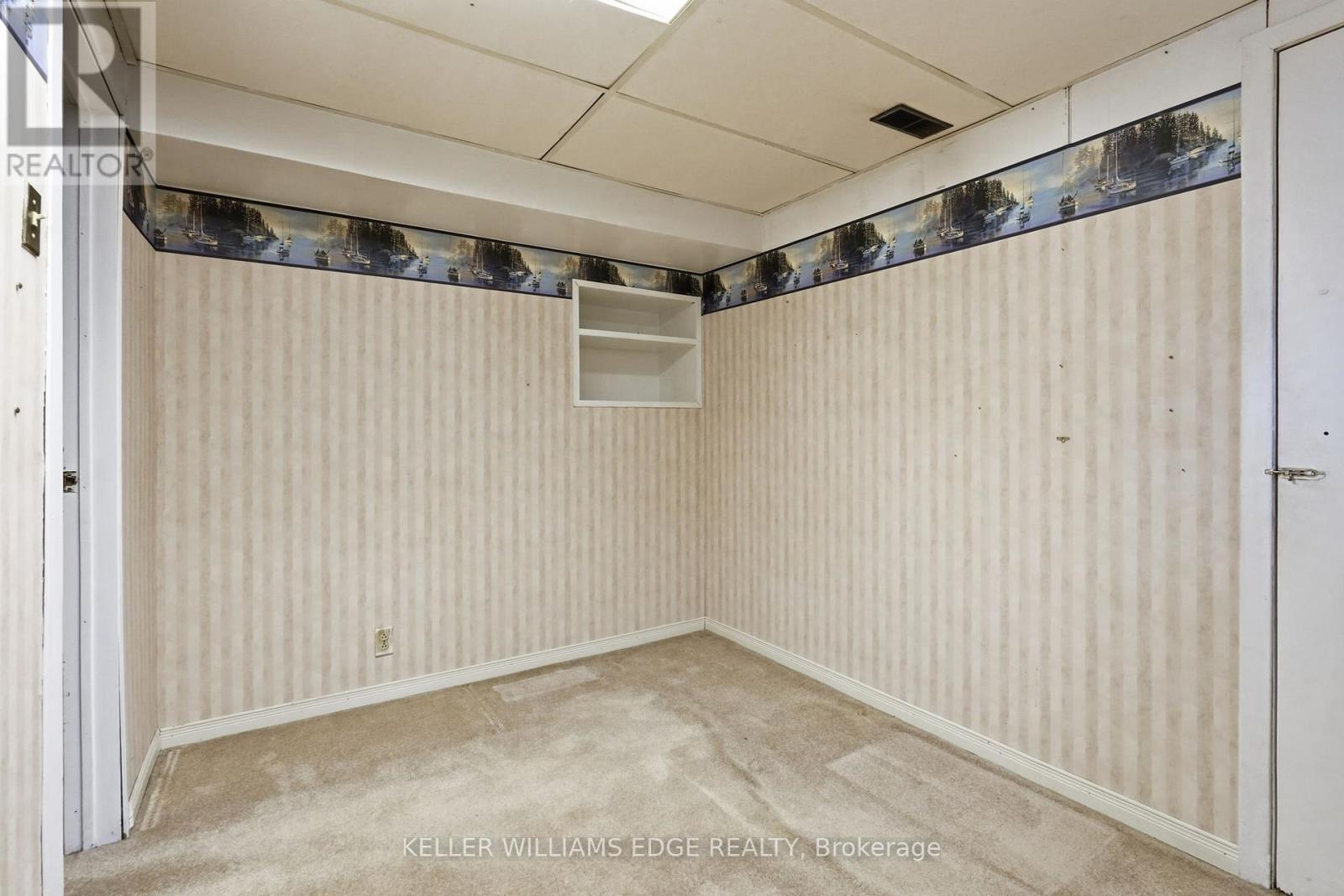 66 Geneva Crescent, Kitchener, ON - Indoor Photo Showing Other Room