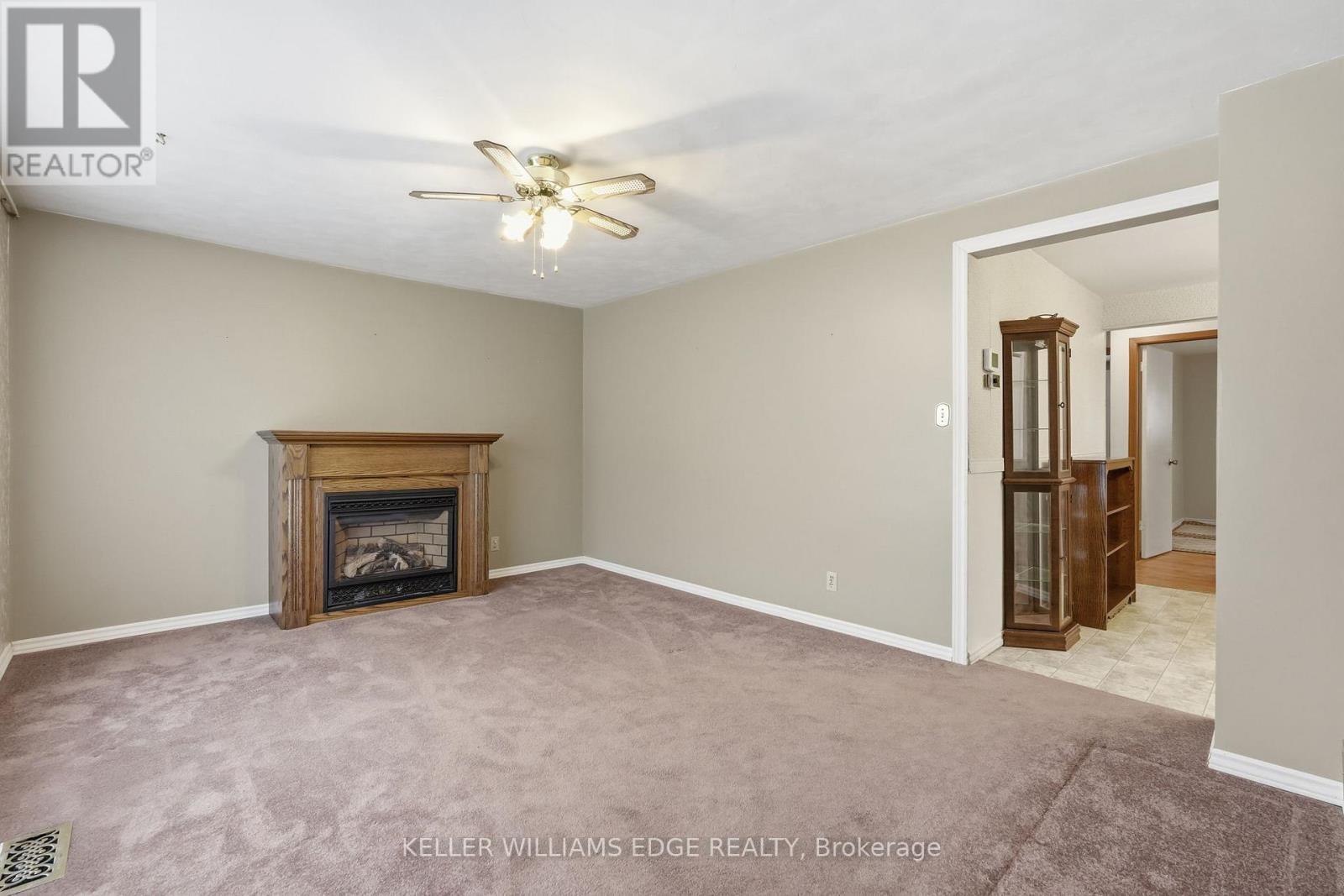 66 Geneva Crescent, Kitchener, ON - Indoor With Fireplace