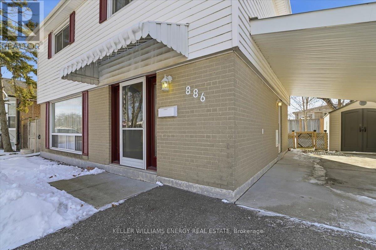 886 Antonio Street, Pickering (Bay Ridges), ON - Outdoor With Exterior