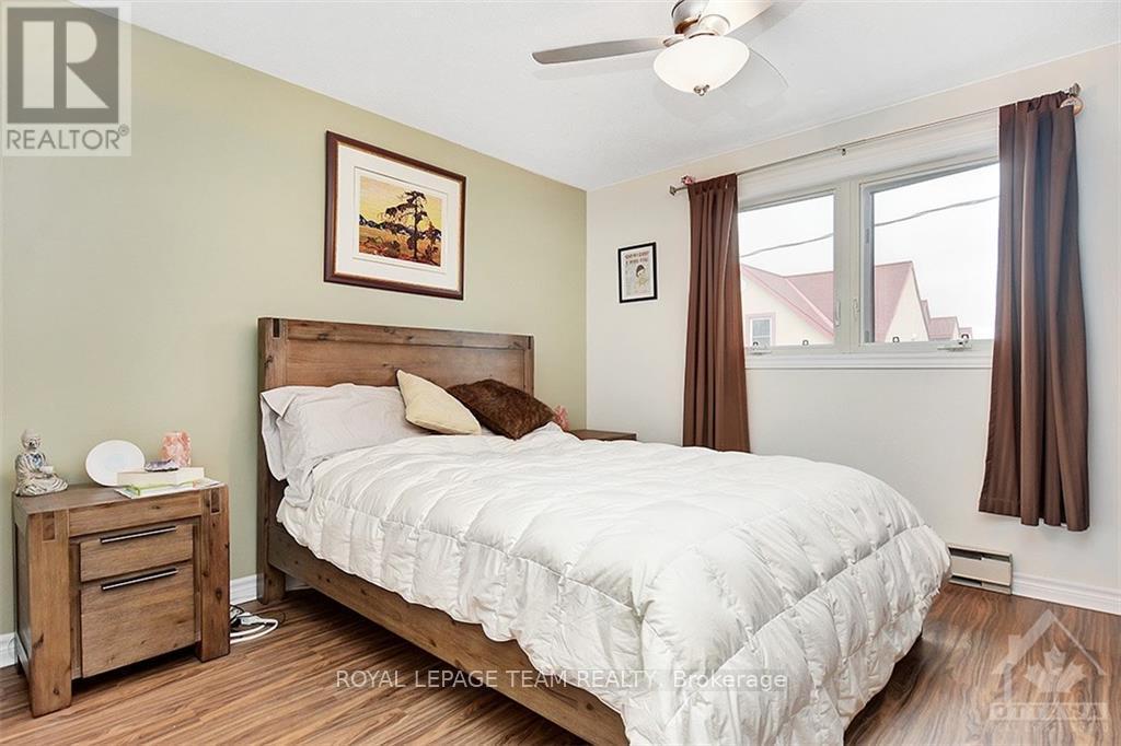 206 Guigues Avenue, Ottawa, ON - Indoor Photo Showing Bedroom