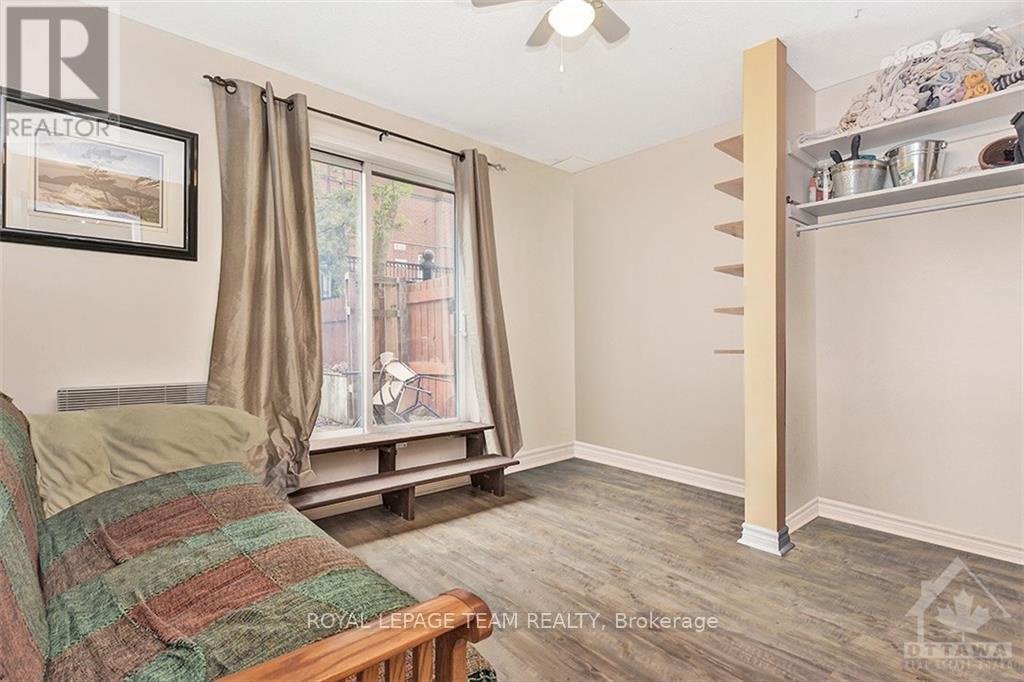 206 Guigues Avenue, Ottawa, ON - Indoor