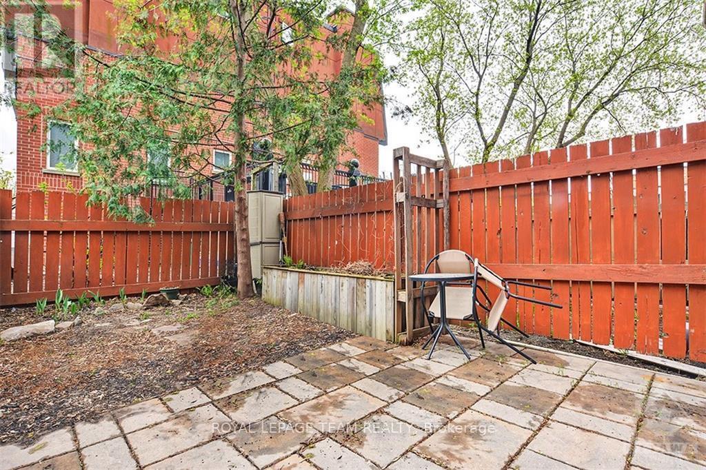 206 Guigues Avenue, Ottawa, ON - Outdoor
