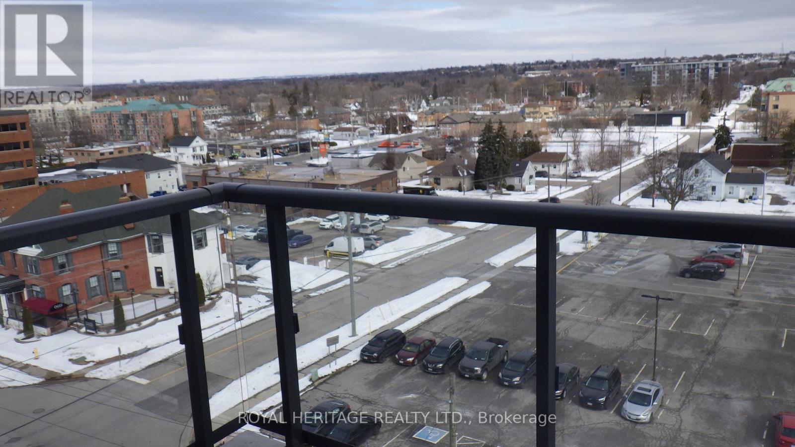 602 - 201 Brock Street S, Whitby, ON - Outdoor With View