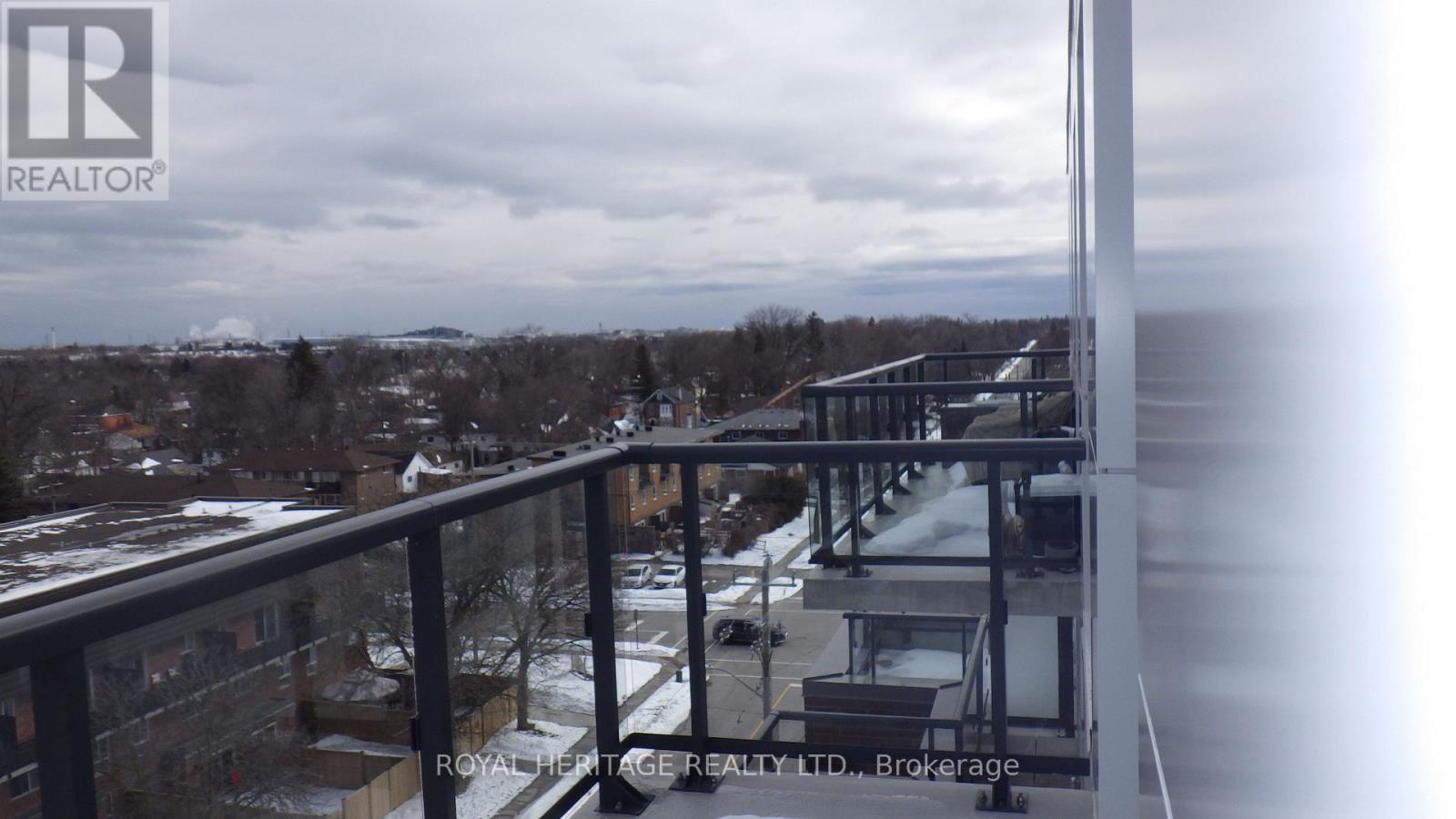 602 - 201 Brock Street S, Whitby, ON - Outdoor With View