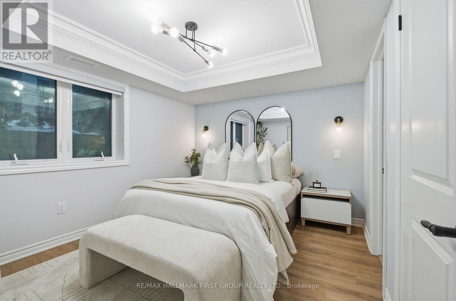 611 1034 Reflection Place, Pickering, ON - Indoor Photo Showing Bedroom