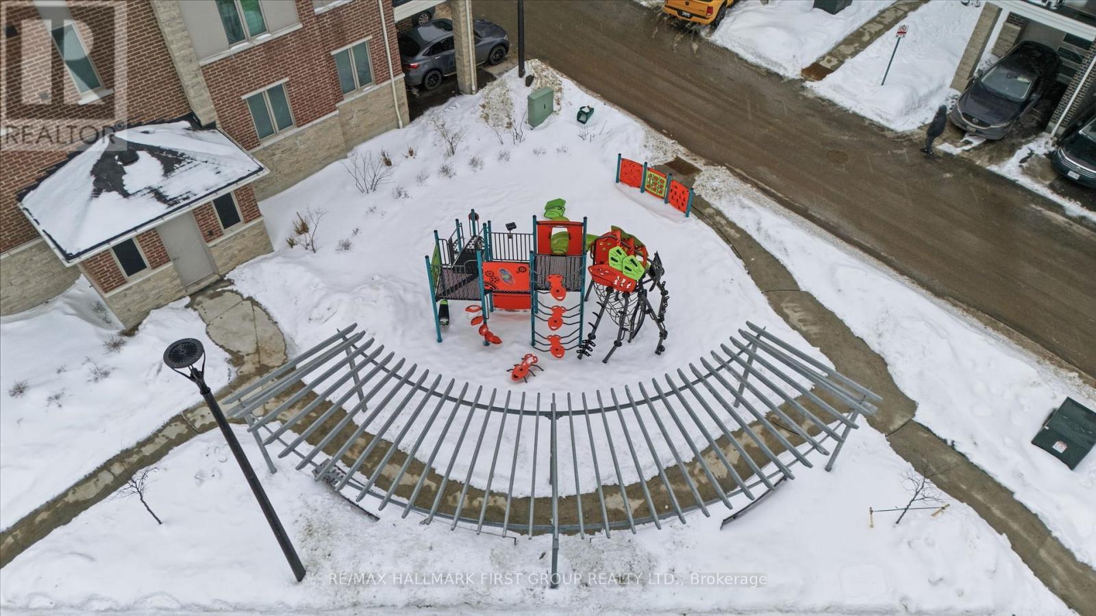 611 1034 Reflection Place, Pickering, ON - Outdoor