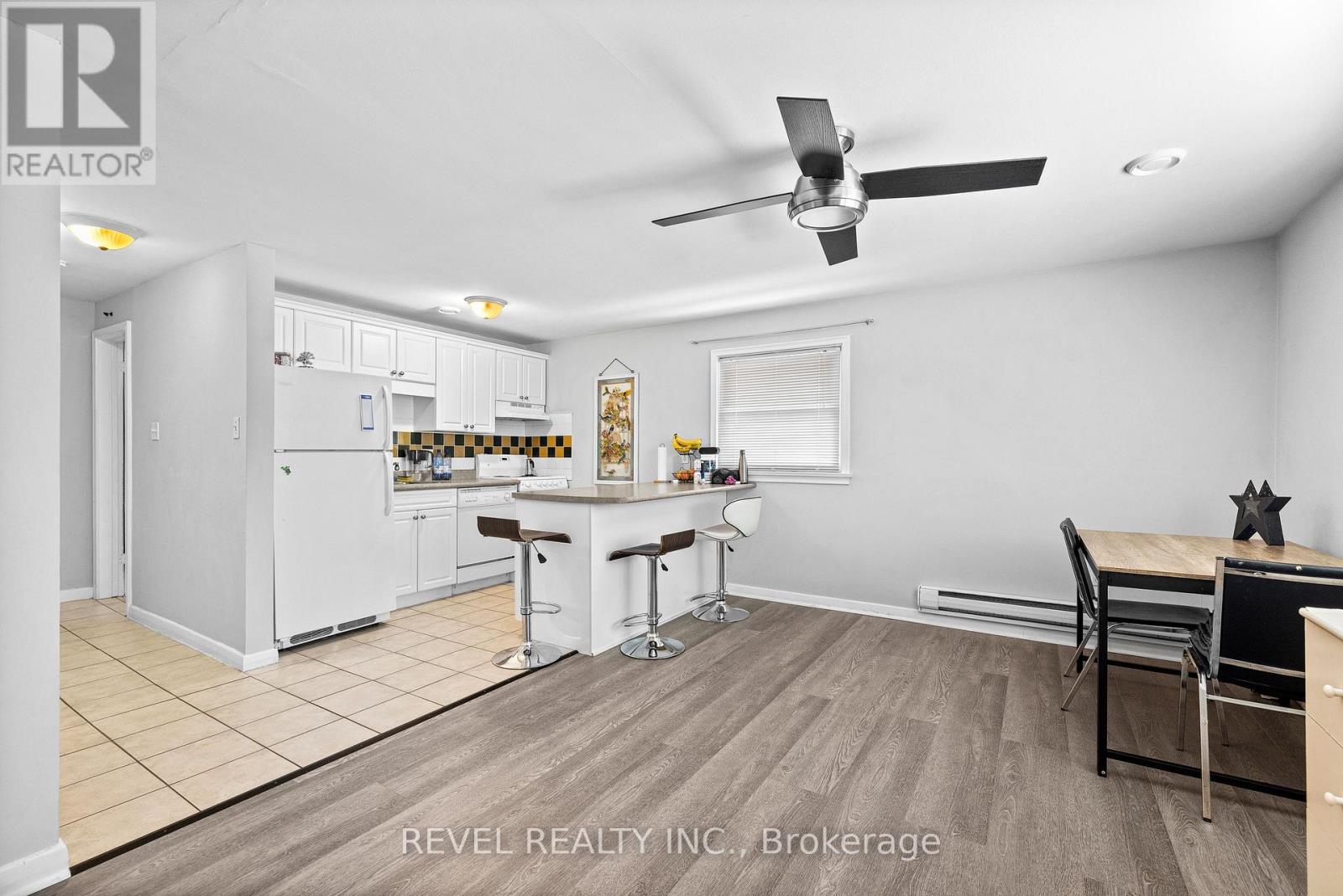 58 & 60 Queen Street S, Mississauga, ON - Indoor