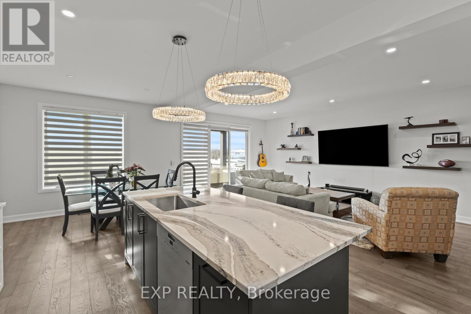 3919 Mitchell Crescent, Fort Erie (Black Creek), ON - Indoor