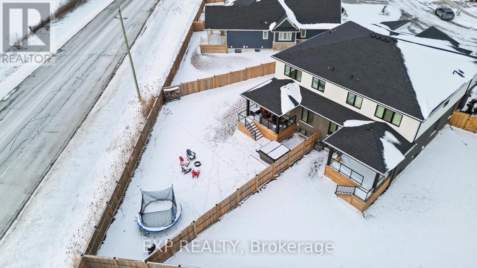 3919 Mitchell Crescent, Fort Erie (Black Creek), ON -