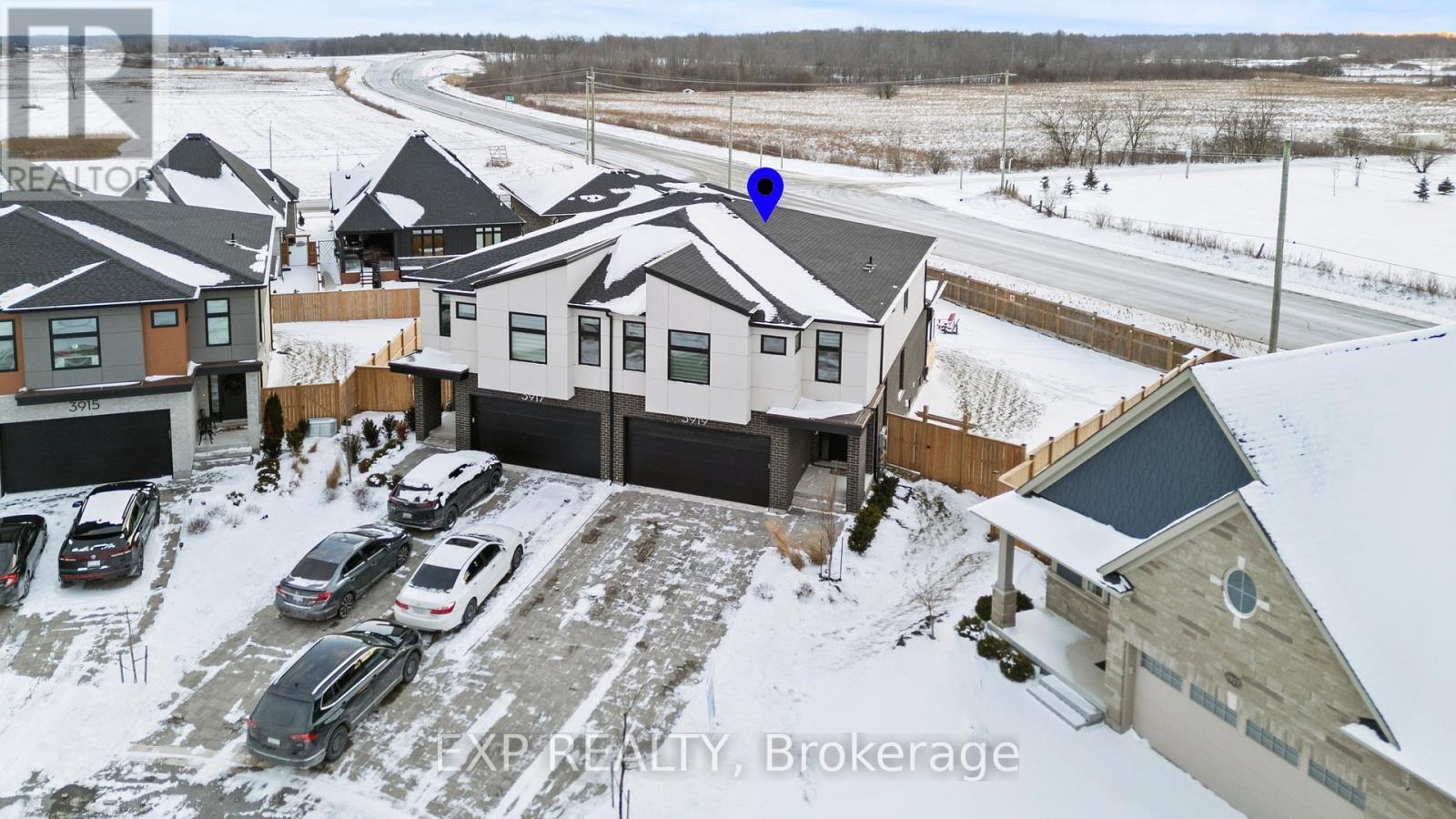 3919 Mitchell Crescent, Fort Erie (Black Creek), ON - Outdoor