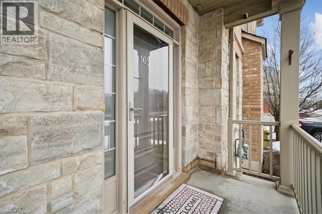 105 Oakhaven Place, Ancaster, ON - Outdoor With Exterior