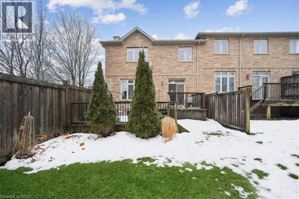 105 Oakhaven Place, Ancaster, ON - Outdoor With Exterior