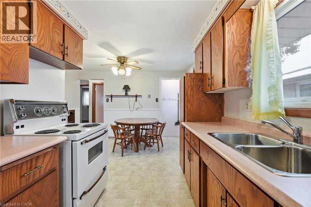 66 Geneva Crescent, Kitchener, ON - Indoor Photo Showing Kitchen With Double Sink