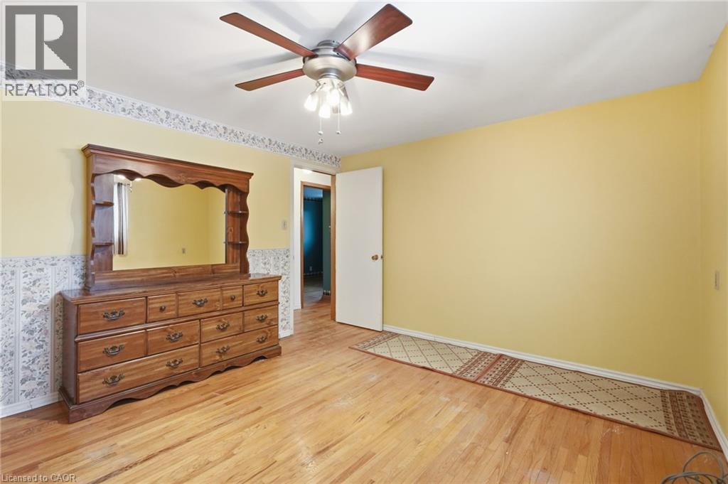 66 Geneva Crescent, Kitchener, ON - Indoor Photo Showing Other Room