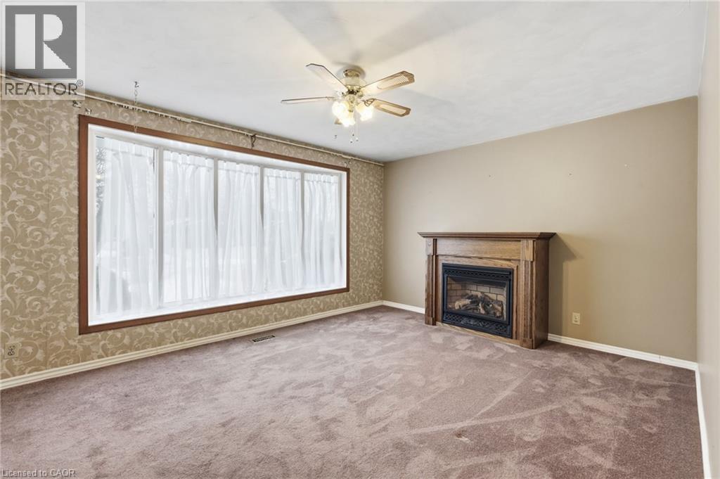 66 Geneva Crescent, Kitchener, ON - Indoor With Fireplace