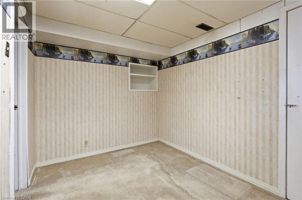 66 Geneva Crescent, Kitchener, ON - Indoor Photo Showing Other Room