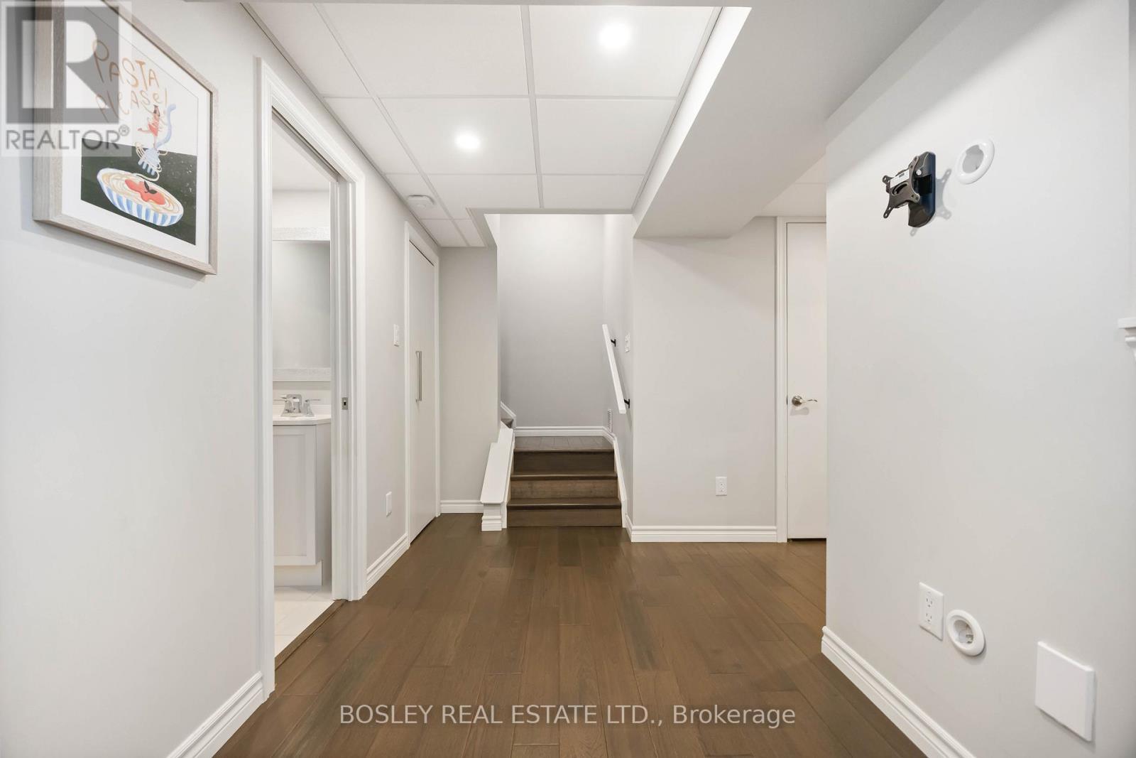 57 Candlebrook Drive, Whitby, ON - Indoor Photo Showing Other Room