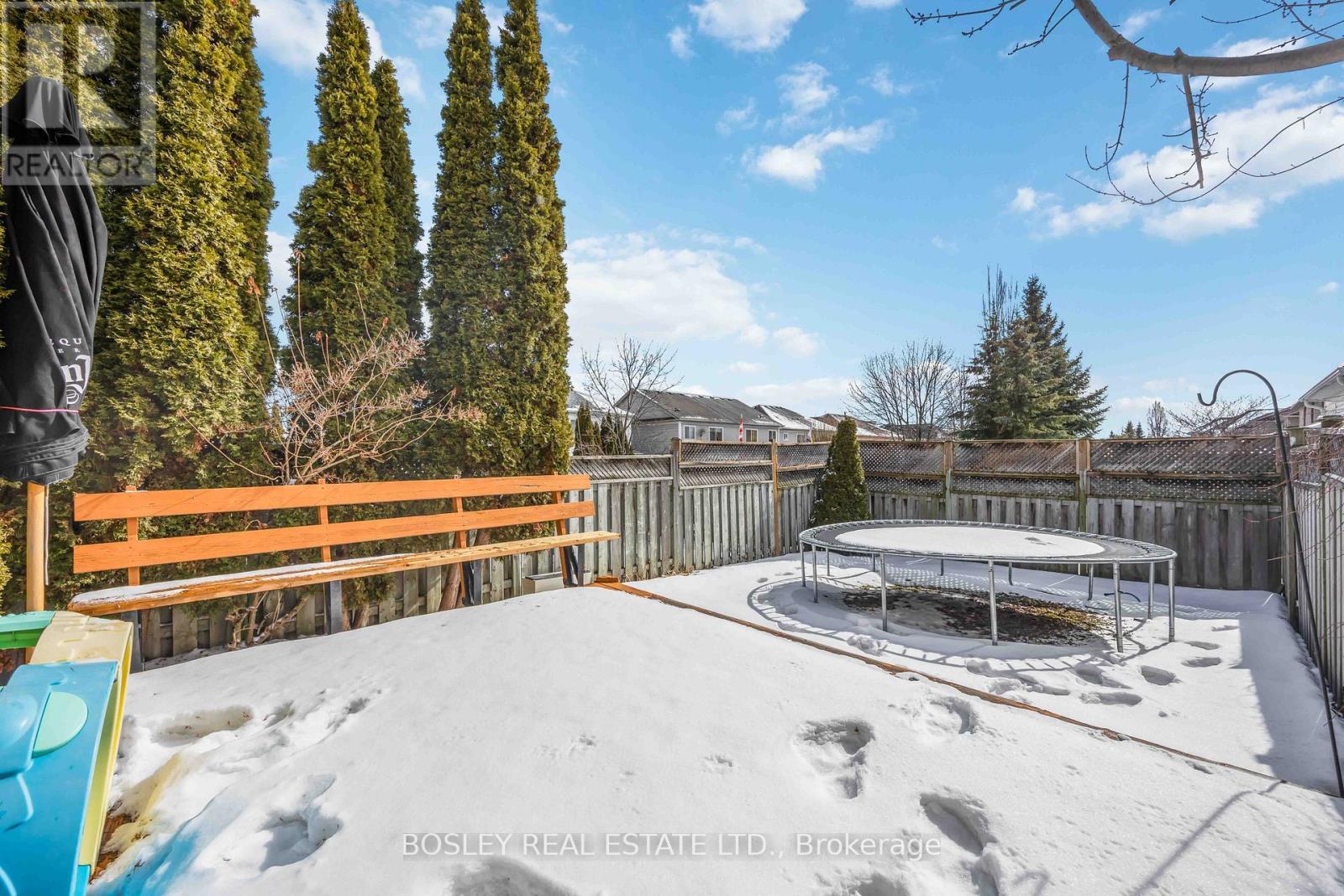 57 Candlebrook Drive, Whitby, ON - Outdoor