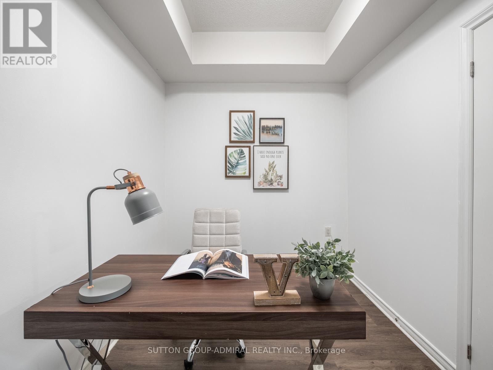 101 - 9589 Keele Street, Vaughan, ON - Indoor Photo Showing Other Room