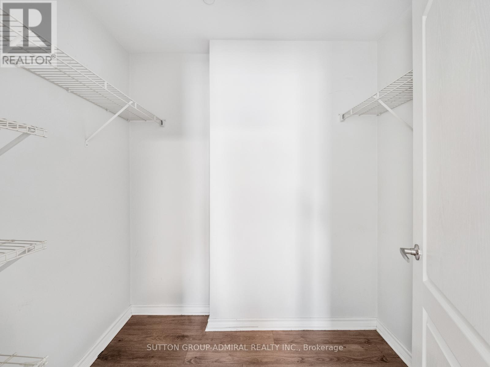 101 - 9589 Keele Street, Vaughan, ON - Indoor With Storage