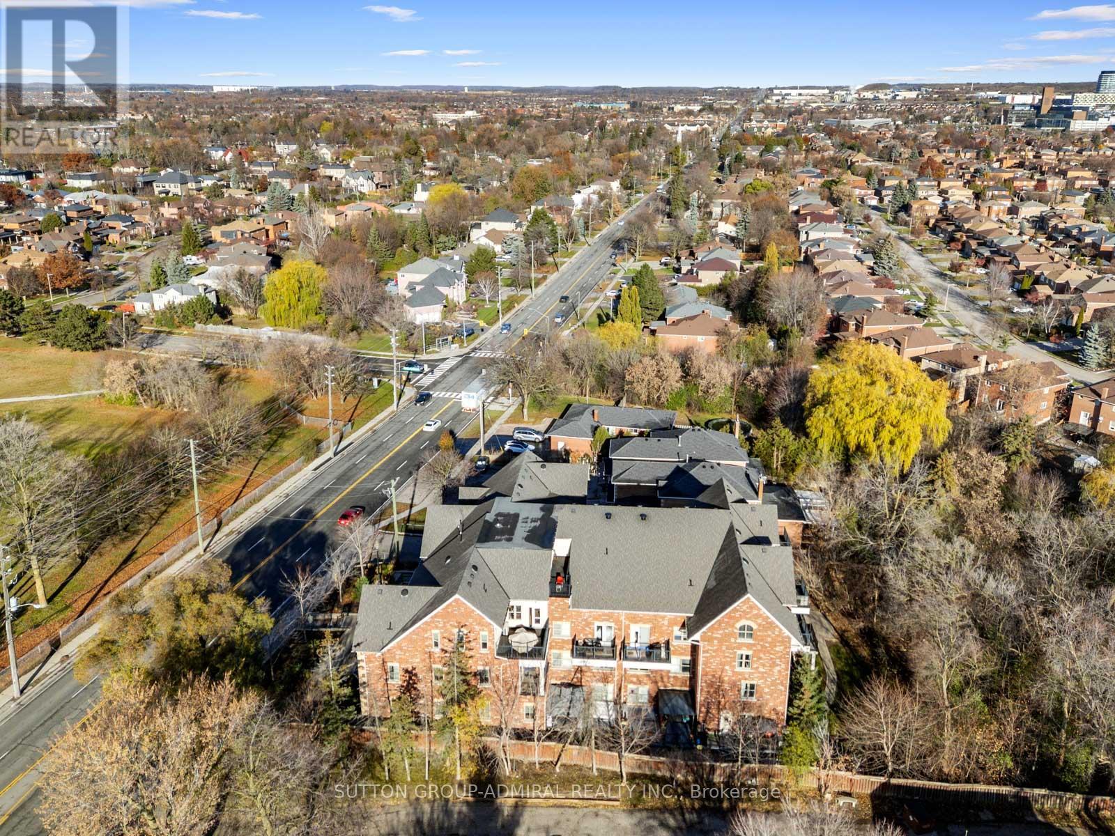 101 - 9589 Keele Street, Vaughan, ON - Outdoor With View