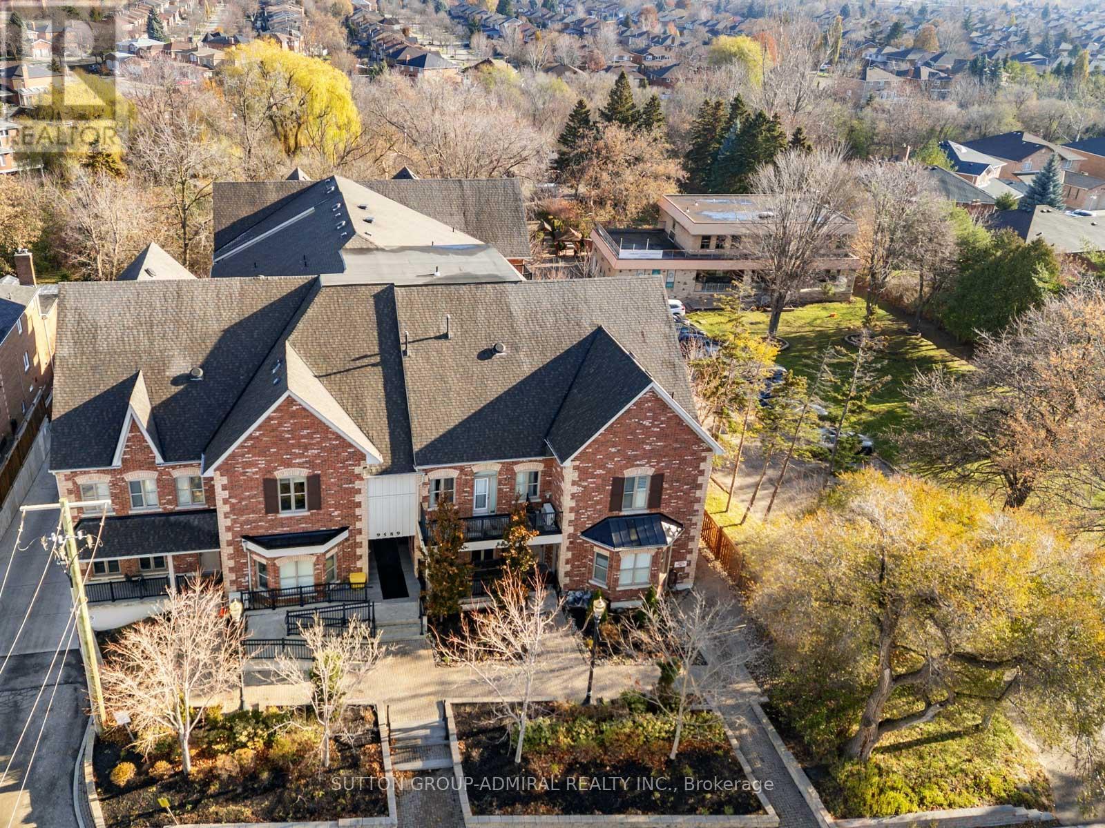 101 - 9589 Keele Street, Vaughan, ON - Outdoor