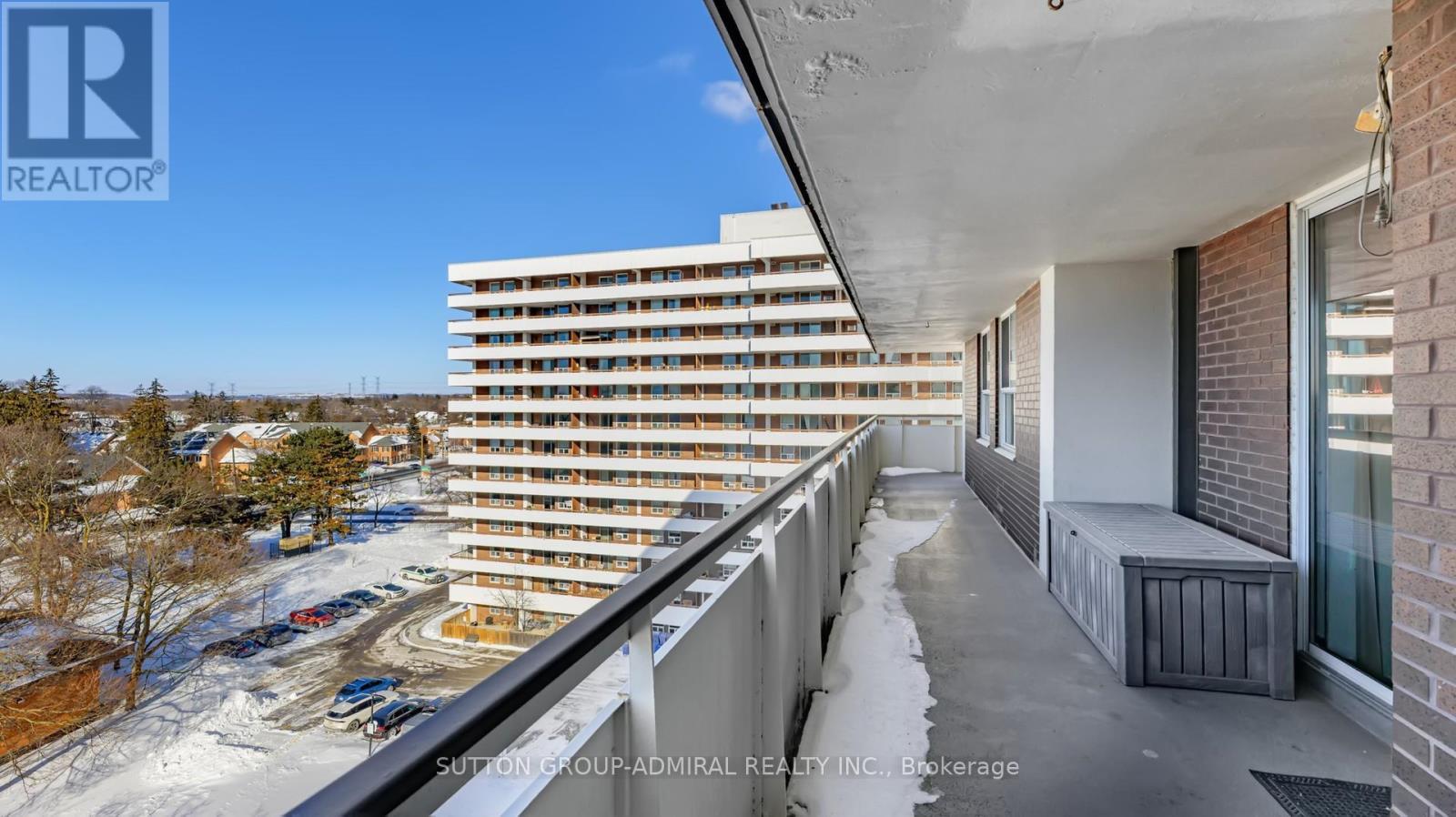 901 - 80 Inverlochy Boulevard, Markham, ON - Outdoor With Balcony