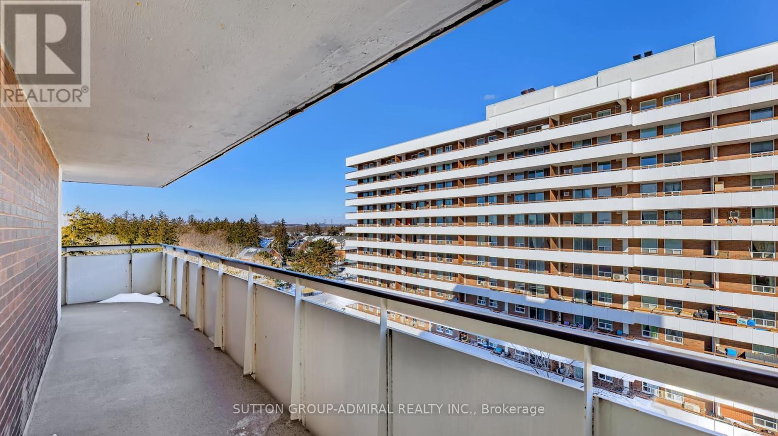 901 - 80 Inverlochy Boulevard, Markham, ON - Outdoor With Balcony