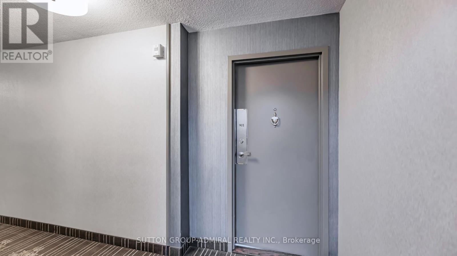 901 - 80 Inverlochy Boulevard, Markham, ON -