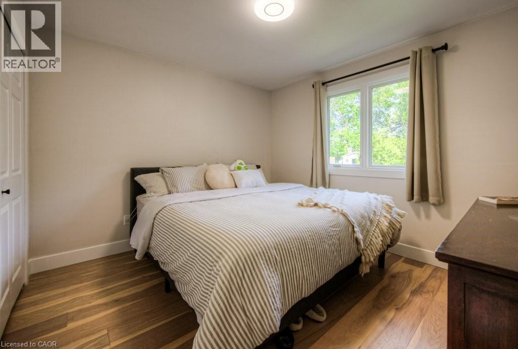 23 Carberry Road, Erin, ON - Indoor Photo Showing Bedroom
