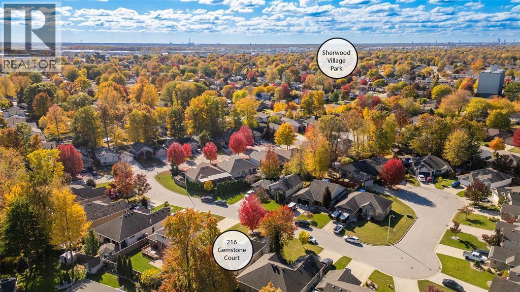 216 Gemstone Court, Sarnia, ON - Outdoor With View