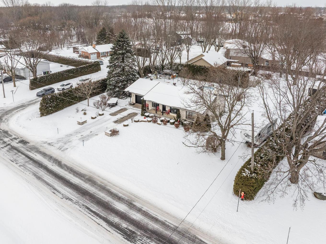 Vue d'ensemble - 225 Rue Dupont, Saint-Jean-Sur-Richelieu, QC - Outdoor