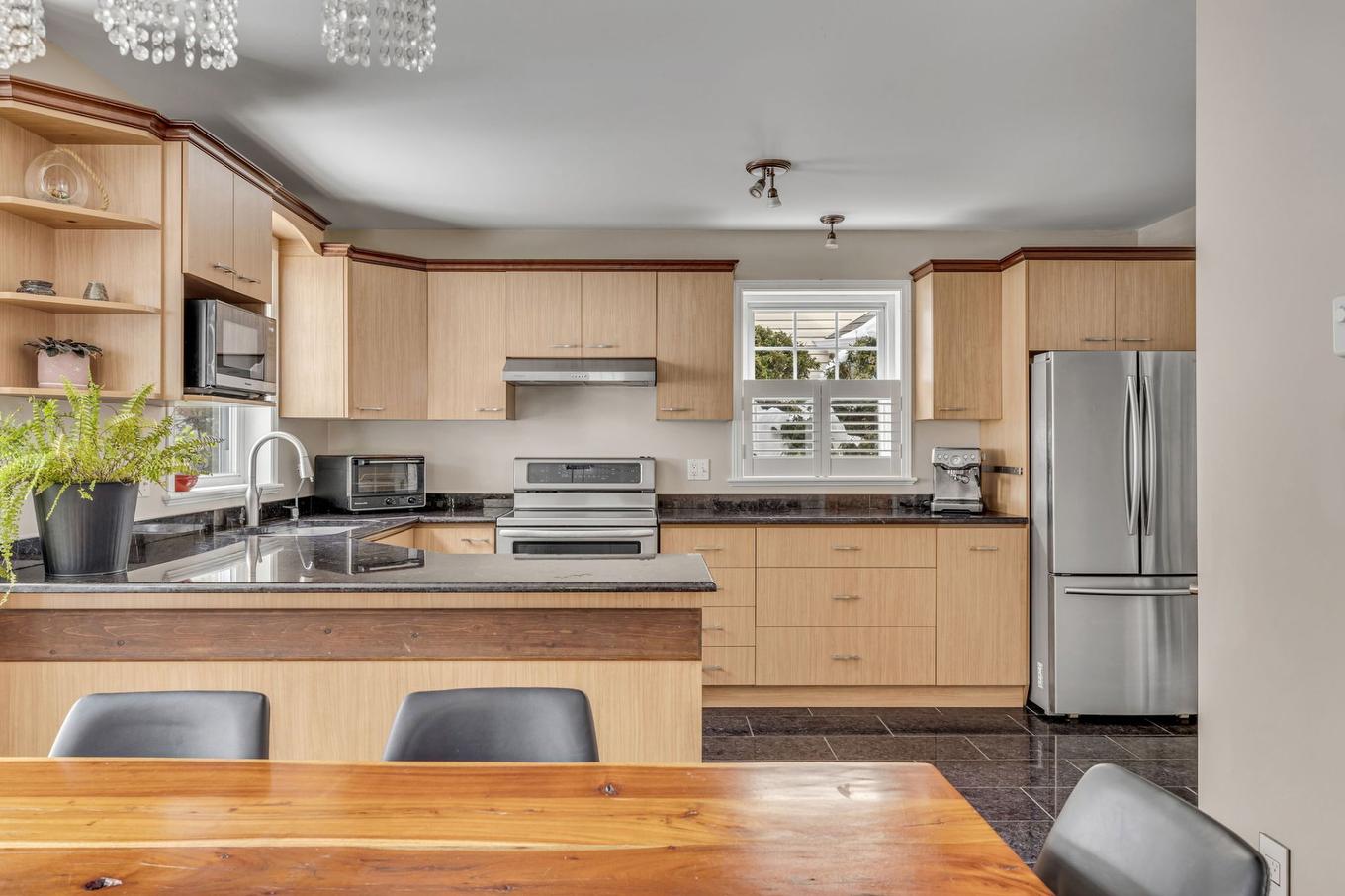 Cuisine - 434 Rue Simonne-Monet-Chartrand, Lévis (Les Chutes-De-La-Chaudière-Ouest), QC - Indoor Photo Showing Kitchen