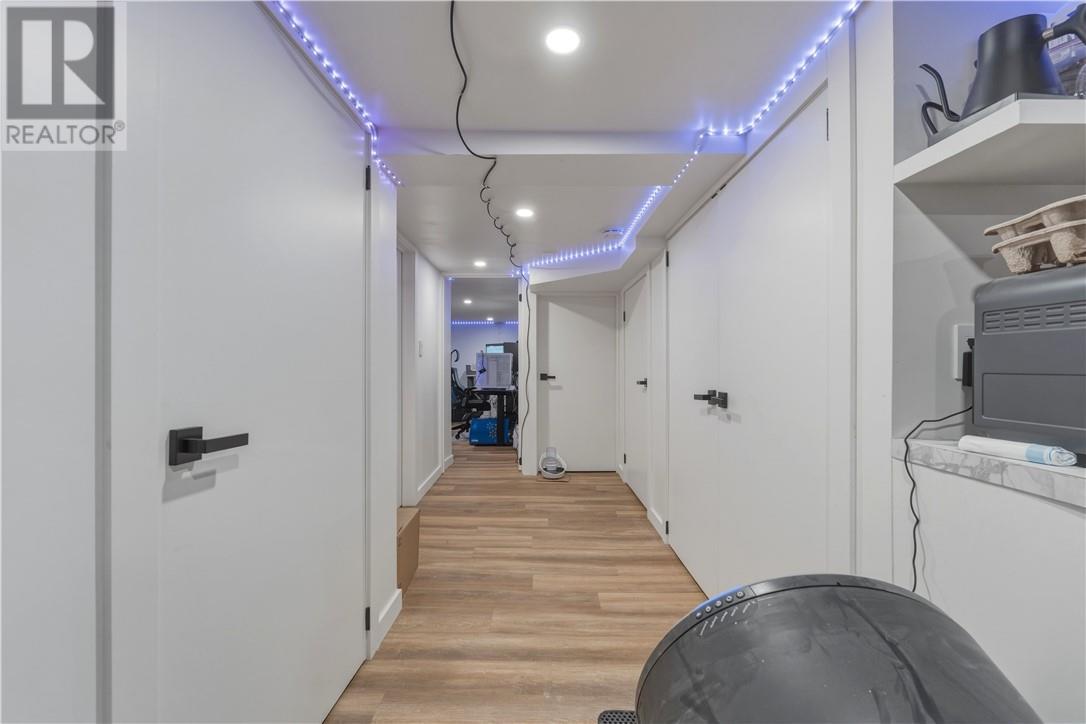 39 Copper Street, Sudbury, ON - Indoor Photo Showing Other Room