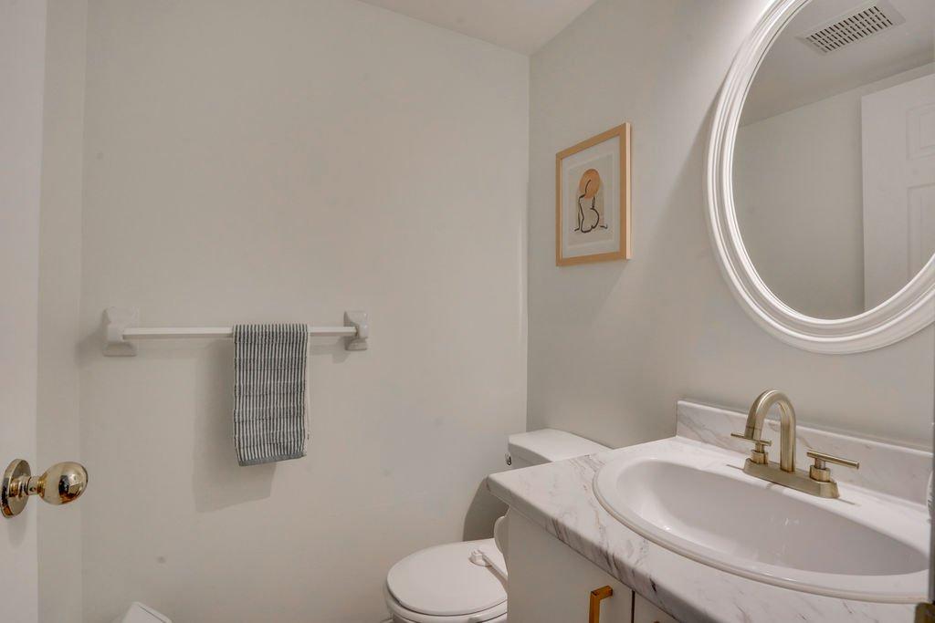 Salle d'eau - 16 Av. De La Citadelle, Gatineau (Hull), QC - Indoor Photo Showing Bathroom