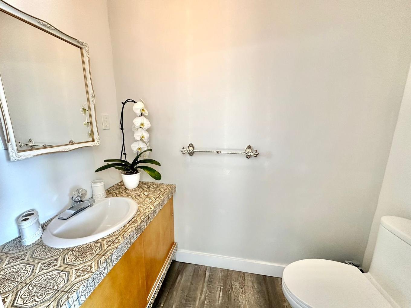 Salle d'eau - 1671 Ch. De Rockway Valley, Amherst, QC - Indoor Photo Showing Bathroom