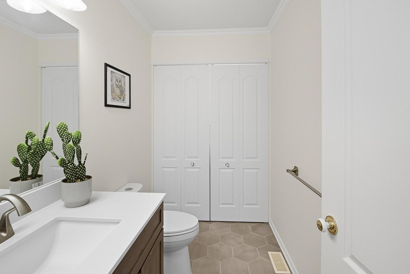 Salle de bains - 45 Rue Du Firmament, Gatineau (Hull), QC - Indoor Photo Showing Bathroom