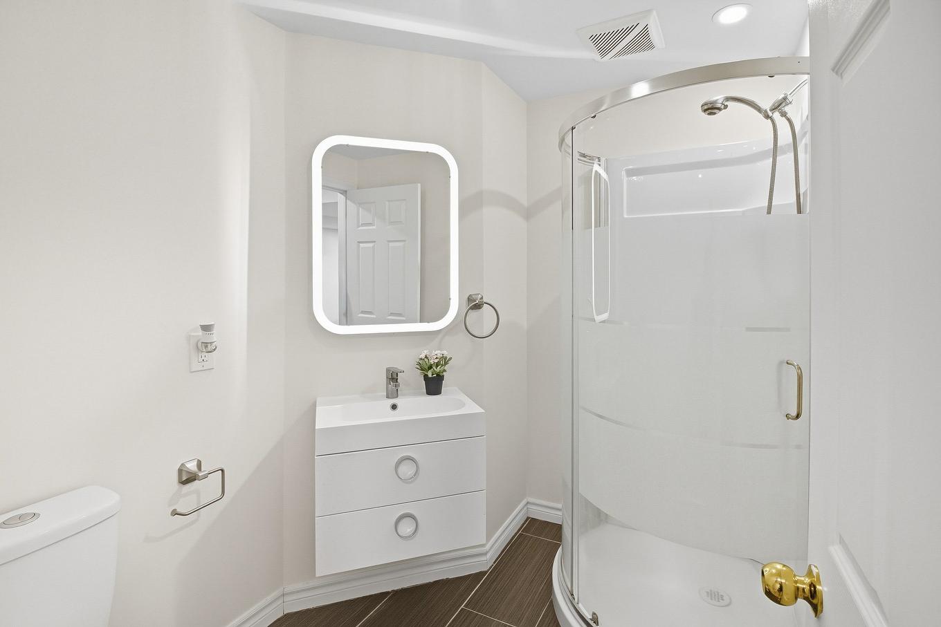 Salle de bains - 45 Rue Du Firmament, Gatineau (Hull), QC - Indoor Photo Showing Bathroom