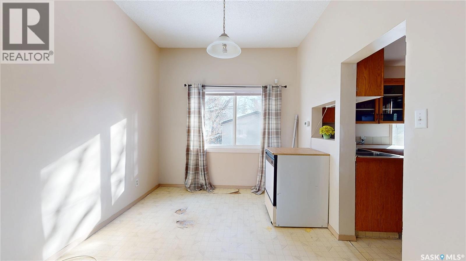 1007 Garnet Street, Regina, SK - Indoor Photo Showing Other Room