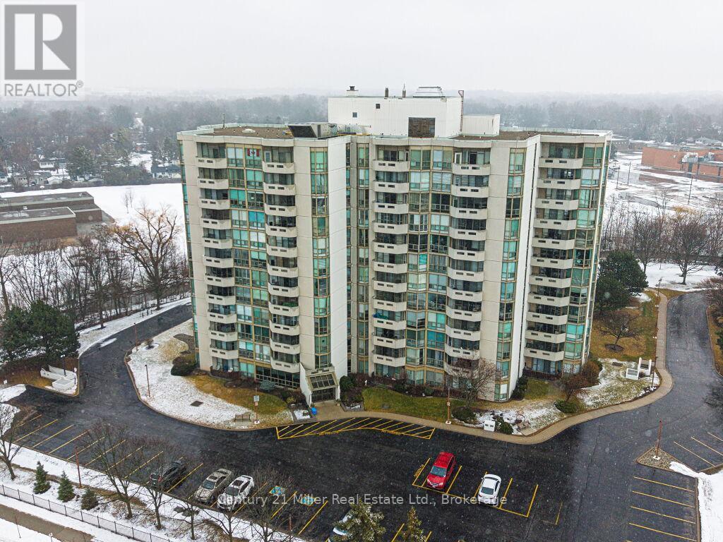 1009 - 5090 Pinedale Avenue, Burlington (Appleby), ON - Outdoor