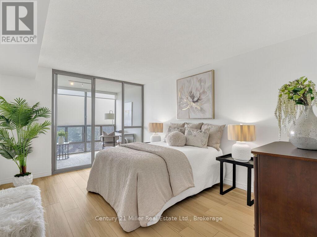 1009 - 5090 Pinedale Avenue, Burlington (Appleby), ON - Indoor Photo Showing Bedroom