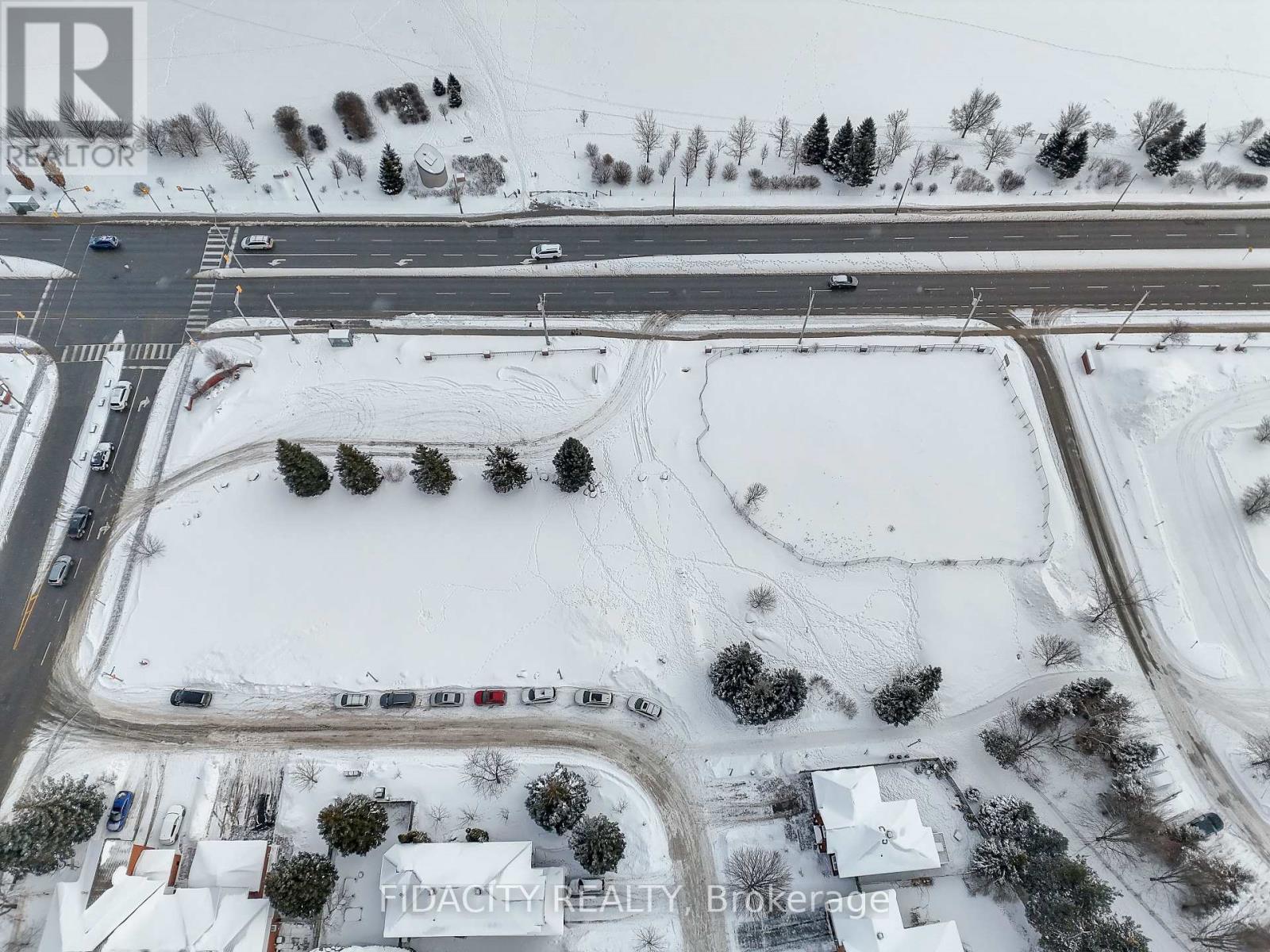 1 Crystal Park Crescent, Ottawa, ON