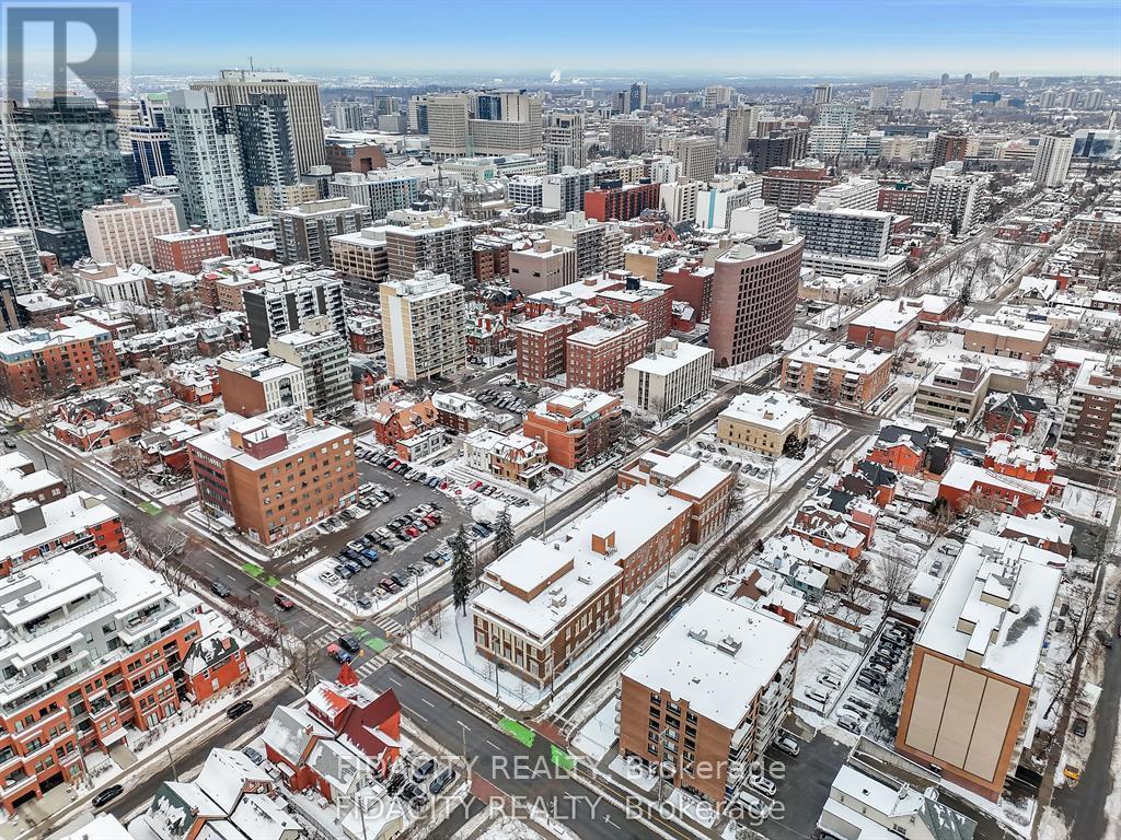 330 Gilmour Street, Ottawa, ON