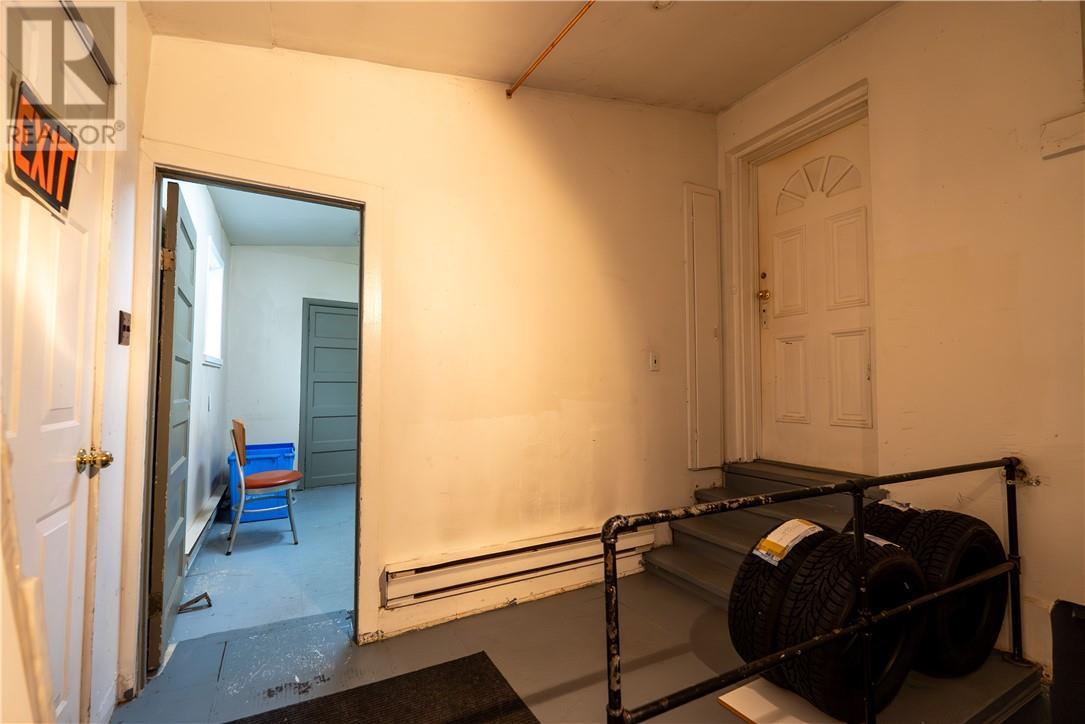 302 Cedar Street, Sudbury, ON - Indoor