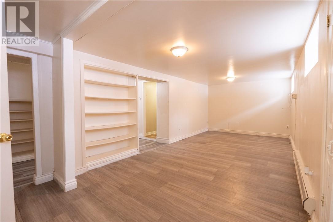 302 Cedar Street, Sudbury, ON - Indoor Photo Showing Other Room