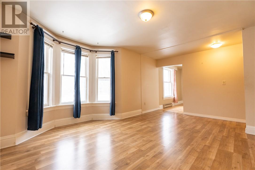 302 Cedar Street, Sudbury, ON - Indoor Photo Showing Other Room