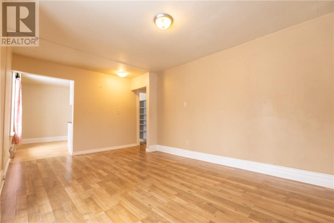 302 Cedar Street, Sudbury, ON - Indoor Photo Showing Other Room