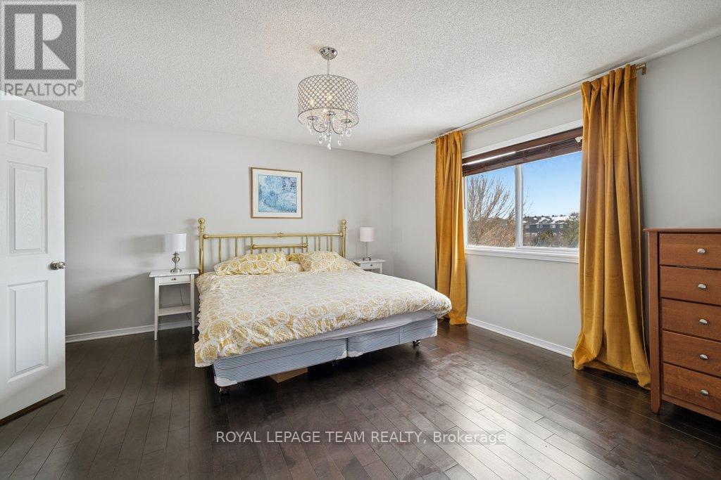 1493 Demeter Street, Ottawa, ON - Indoor Photo Showing Bedroom