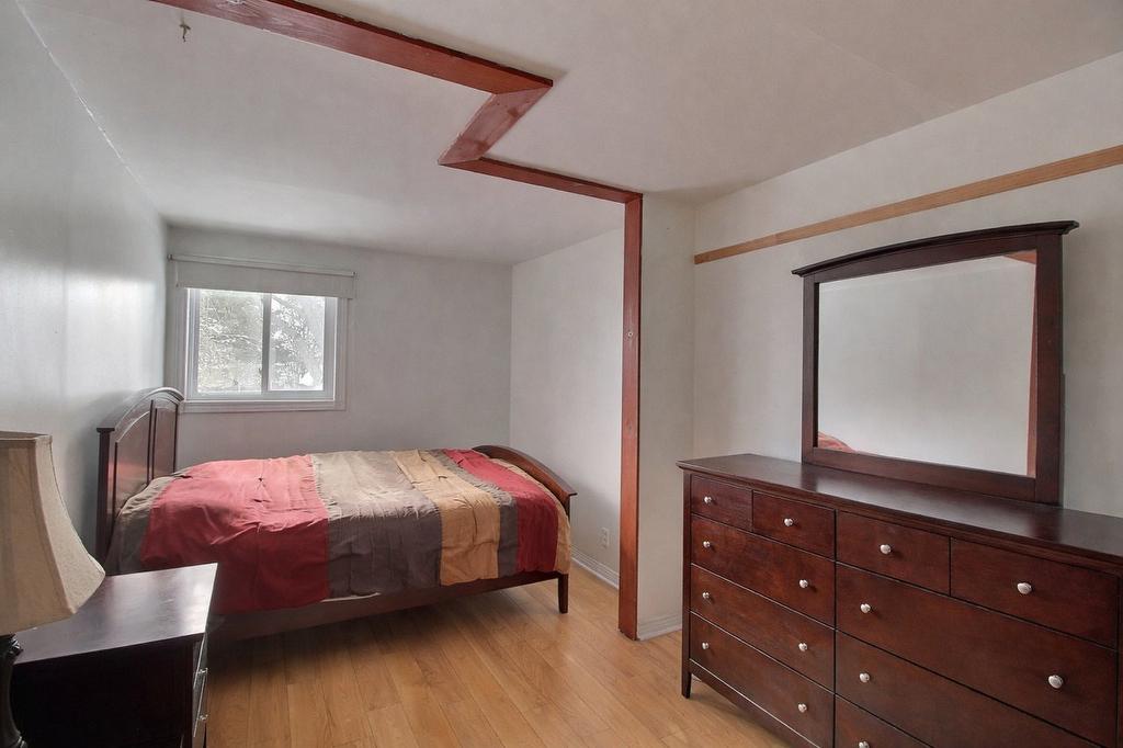 Bedroom - 810 - 814 Rue De L'Harricana, Malartic, QC - Indoor Photo Showing Bedroom