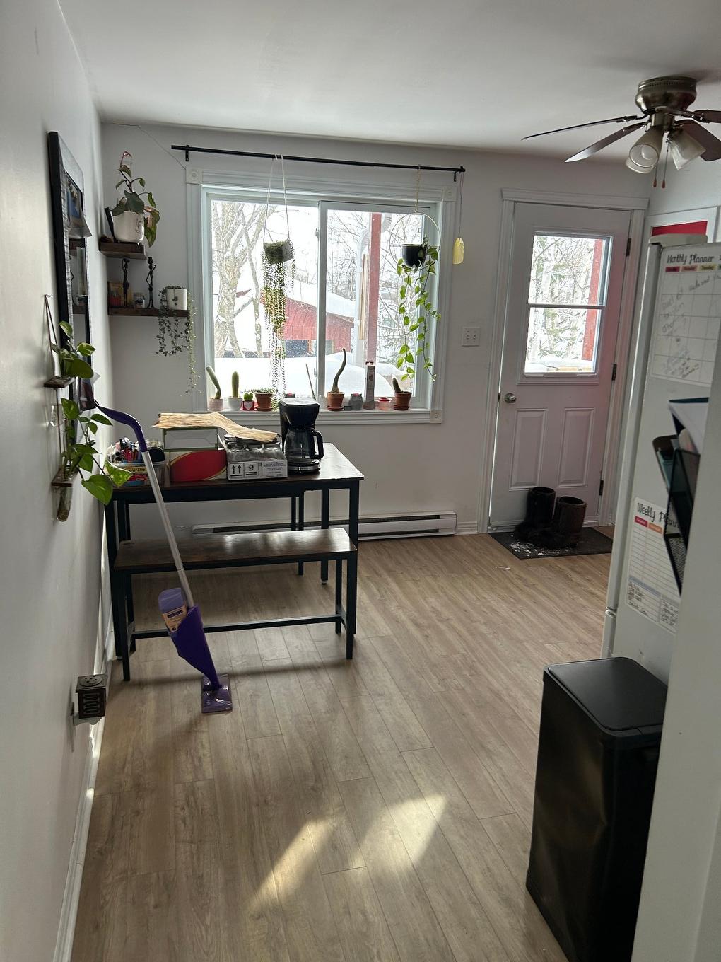 Hall - 810 - 814 Rue De L'Harricana, Malartic, QC - Indoor